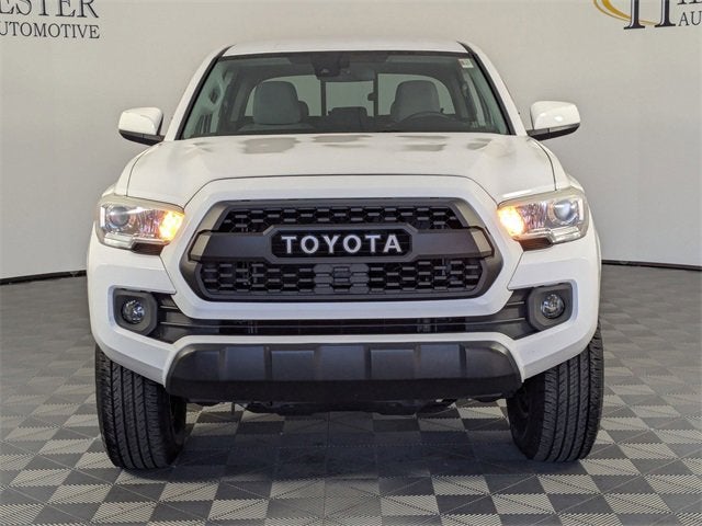 2019 Toyota Tacoma 4x4 SR photo 3
