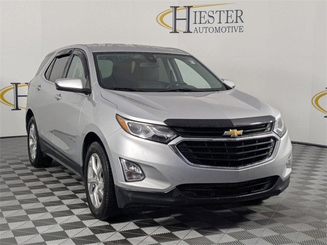 2021 Chevrolet Equinox LT photo 2