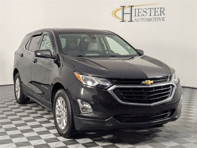 2020 Chevrolet Equinox LT photo 2