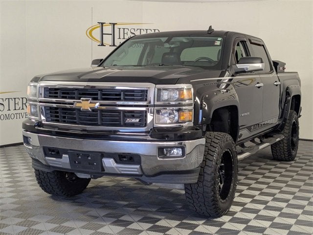 2015 Chevrolet Silverado 1500 LT photo 4