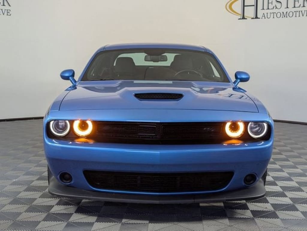 Used 2023 Dodge Challenger R/T Coupe