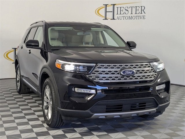 2023 Ford Explorer Limited photo 2