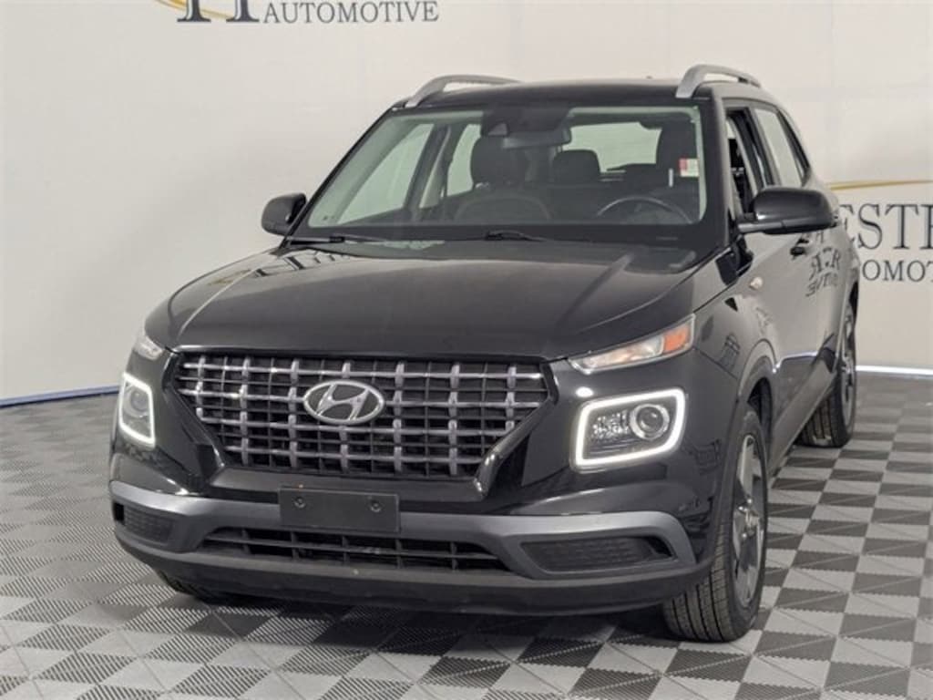 Used 2020 Hyundai Venue SEL SUV