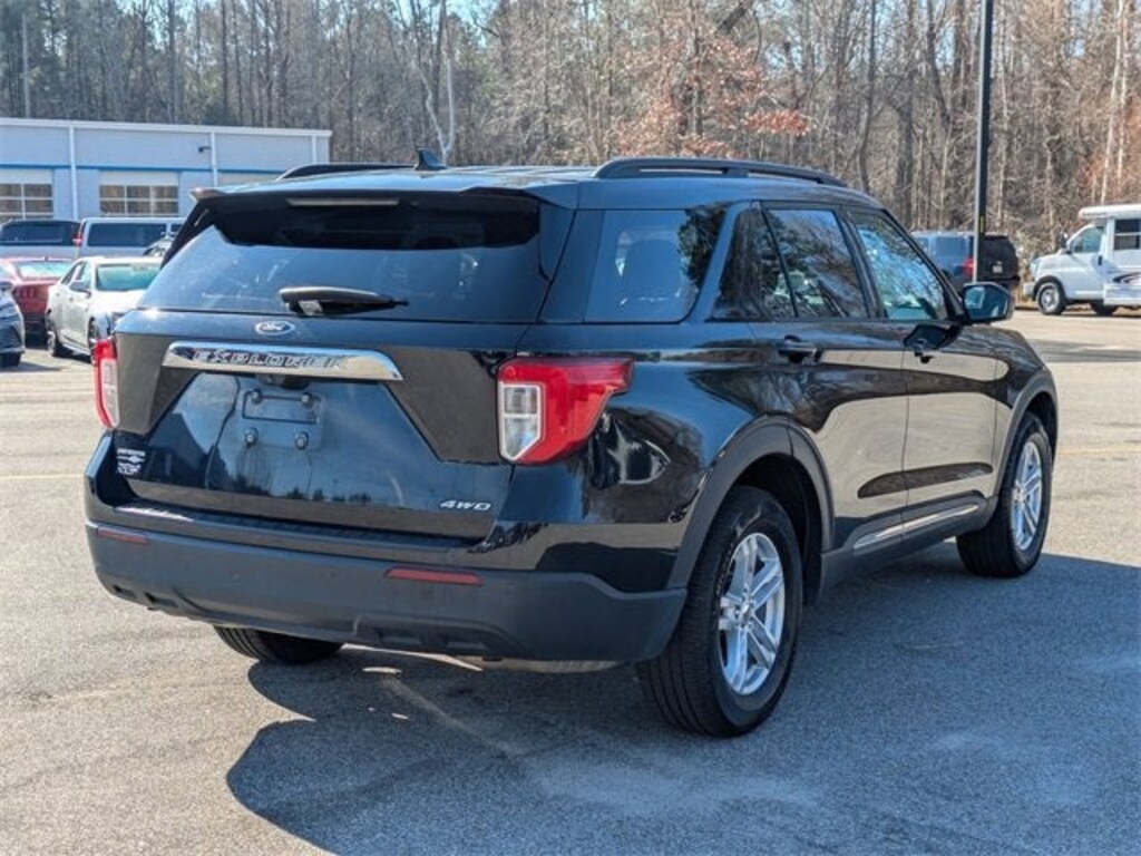 Used 2022 Ford Explorer XLT SUV