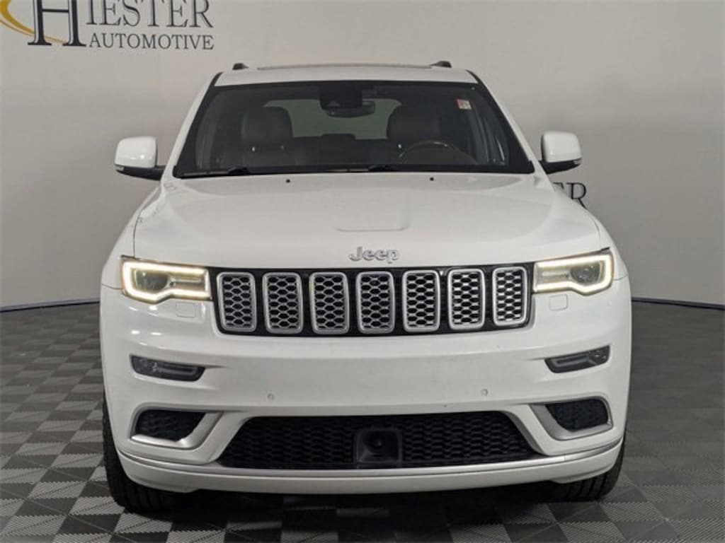 Used 2017 Jeep Grand Cherokee Summit SUV
