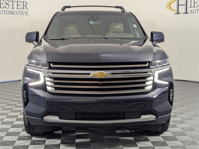 2021 Chevrolet Suburban High Country photo 3