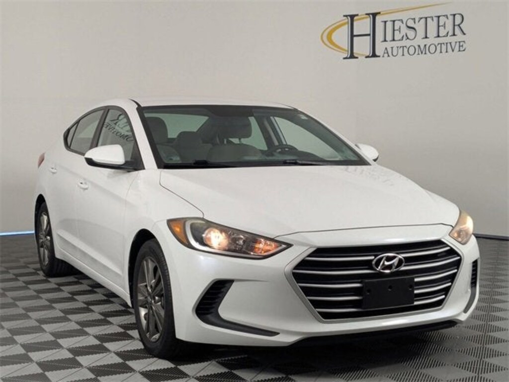 Used 2017 Hyundai Elantra SE Sedan