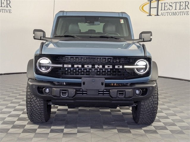 2023 Ford Bronco Base photo 3