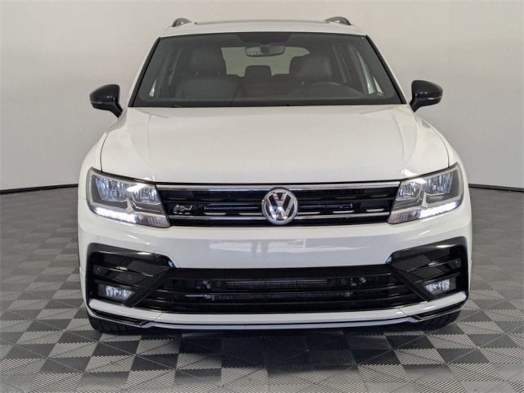 Used 2020 Volkswagen Tiguan SE R-Line Black SUV