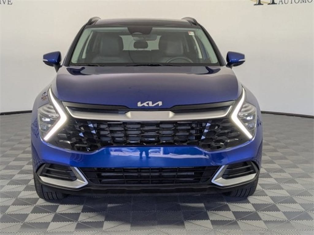 Used 2025 Kia Sportage EX SUV