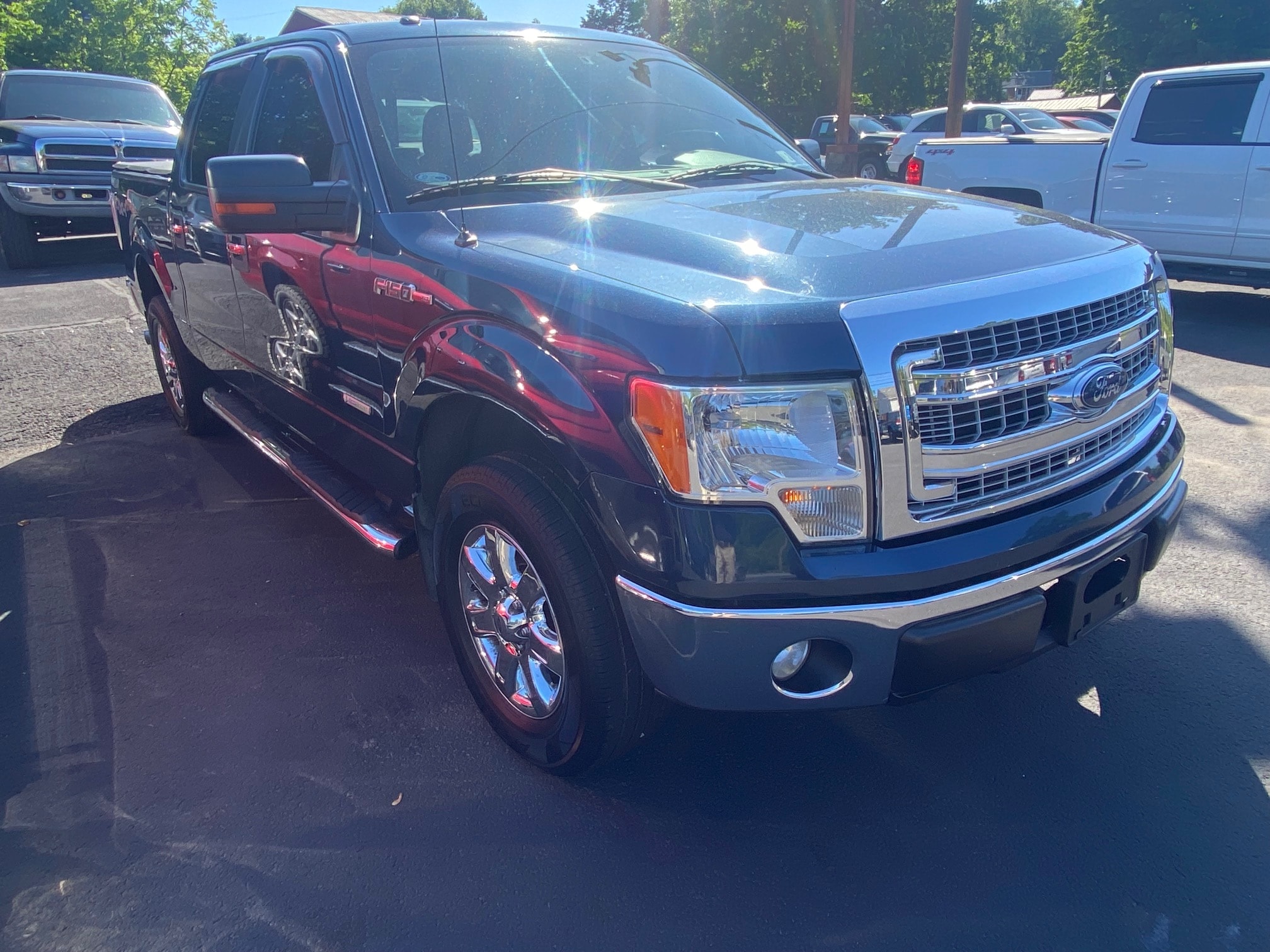 Used 2014 Ford F-150 XLT with VIN 1FTFW1ET7EKG40462 for sale in Mifflintown, PA