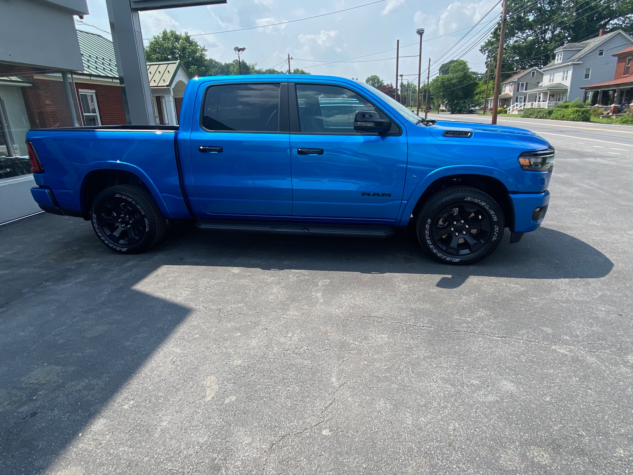 2025 Ram 1500 Big Horn photo 3