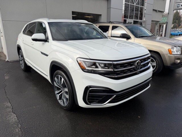 2020 Volkswagen Atlas Cross Sport V6 SEL Premium R-Line photo 2