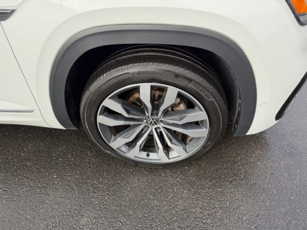 Used 2020 Volkswagen Atlas Cross Sport 3.6L V6 SEL Premium R-Line 3.6L V6 SEL Premium R-Line 4MOTION