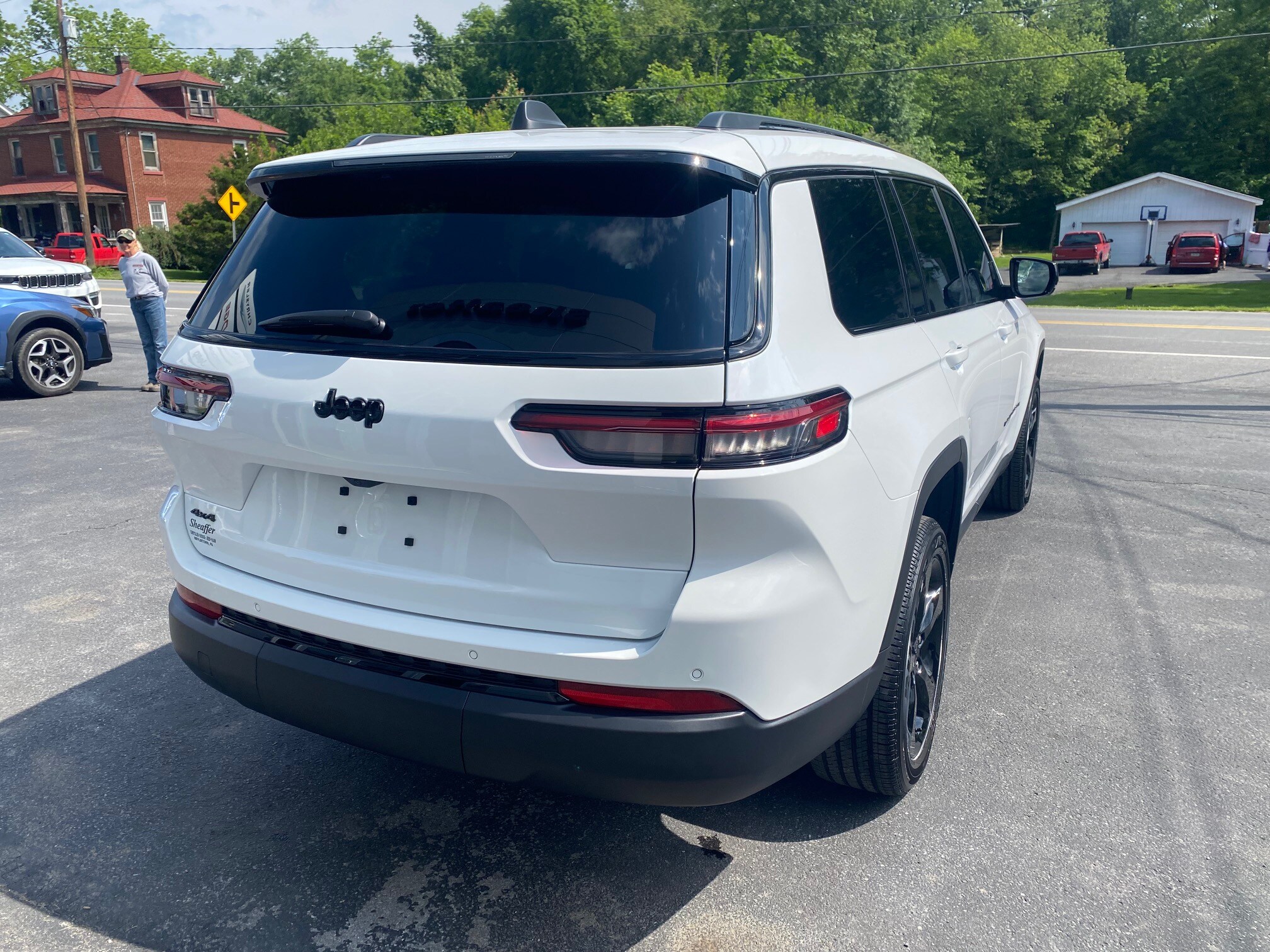 2025 Jeep Grand Cherokee Altitude X photo 3
