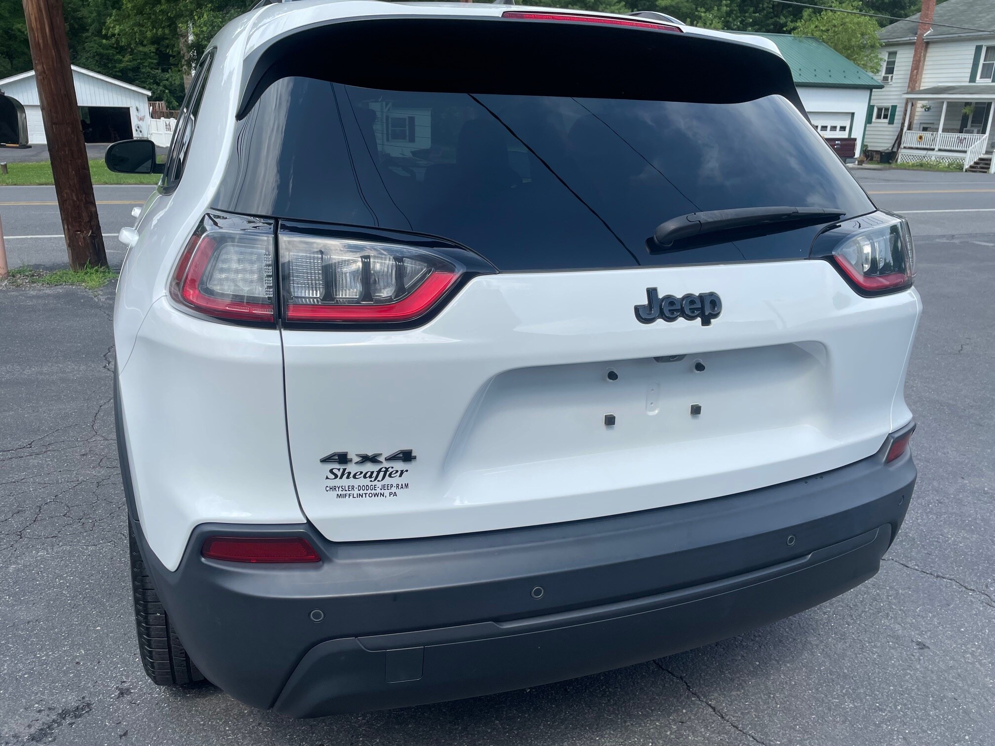 2019 Jeep Cherokee Altitude photo 4