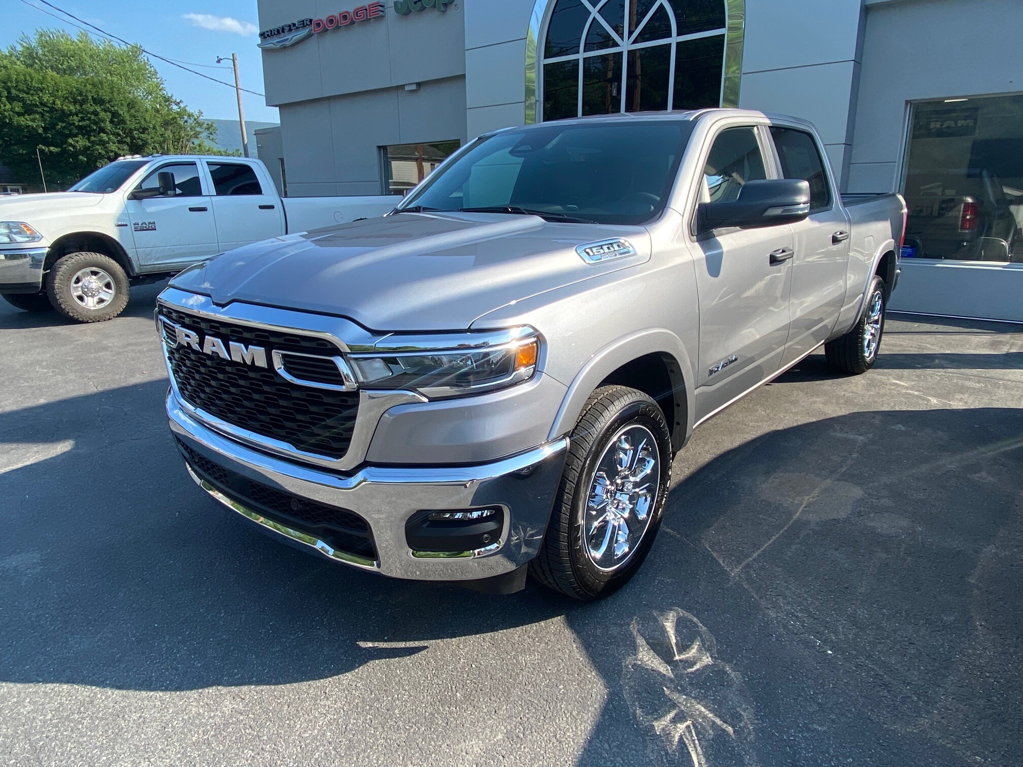 2025 Ram 1500 Big Horn photo 2