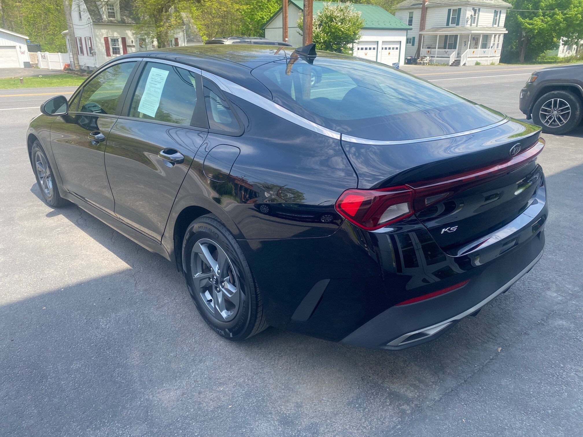 2021 Kia K5 LX photo 3