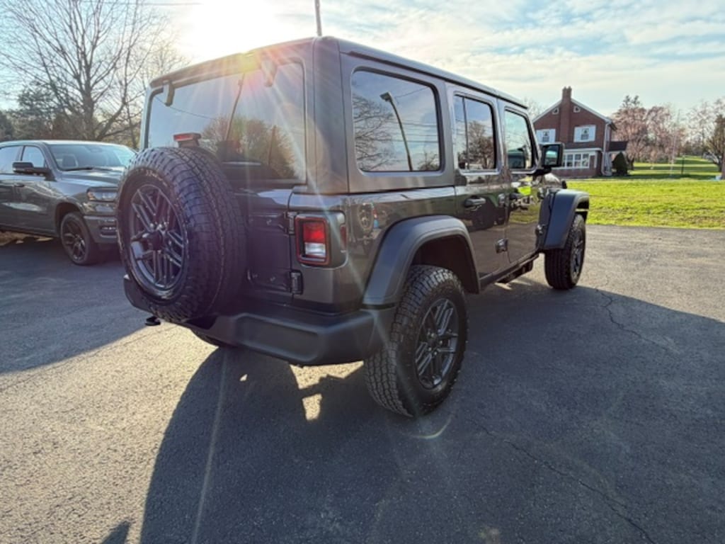 New 2026 Jeep Wrangler Sport S Sport Utility