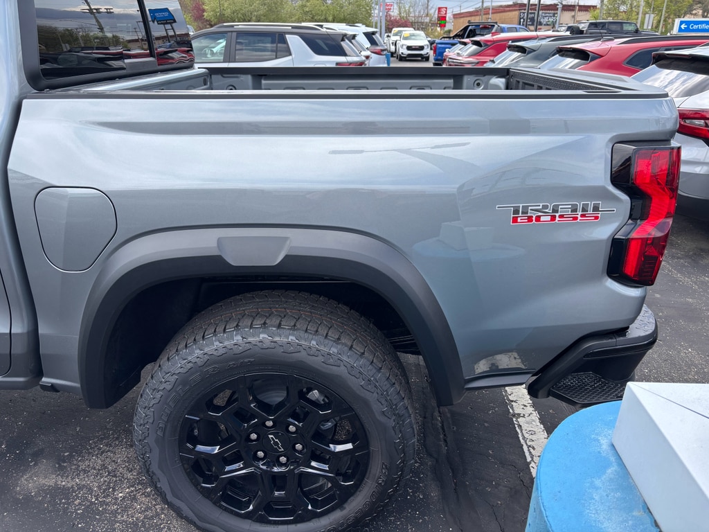 2026 Chevrolet Colorado Trail Boss - Photo 6