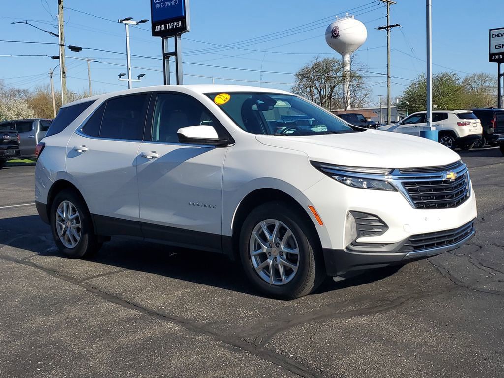 Used 2022 Chevrolet Equinox LT with VIN 3GNAXUEV3NL282258 for sale in Paw, MI