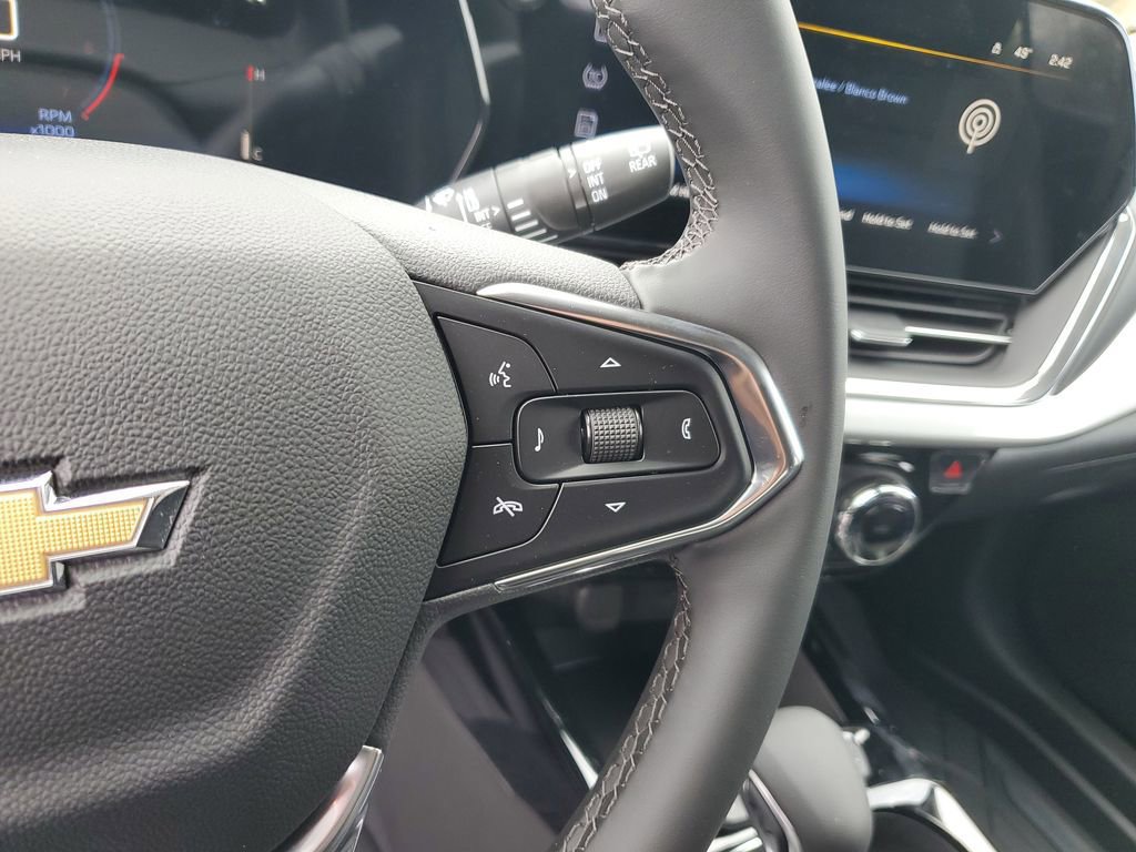 2026 Chevrolet Trax LT - Photo 19