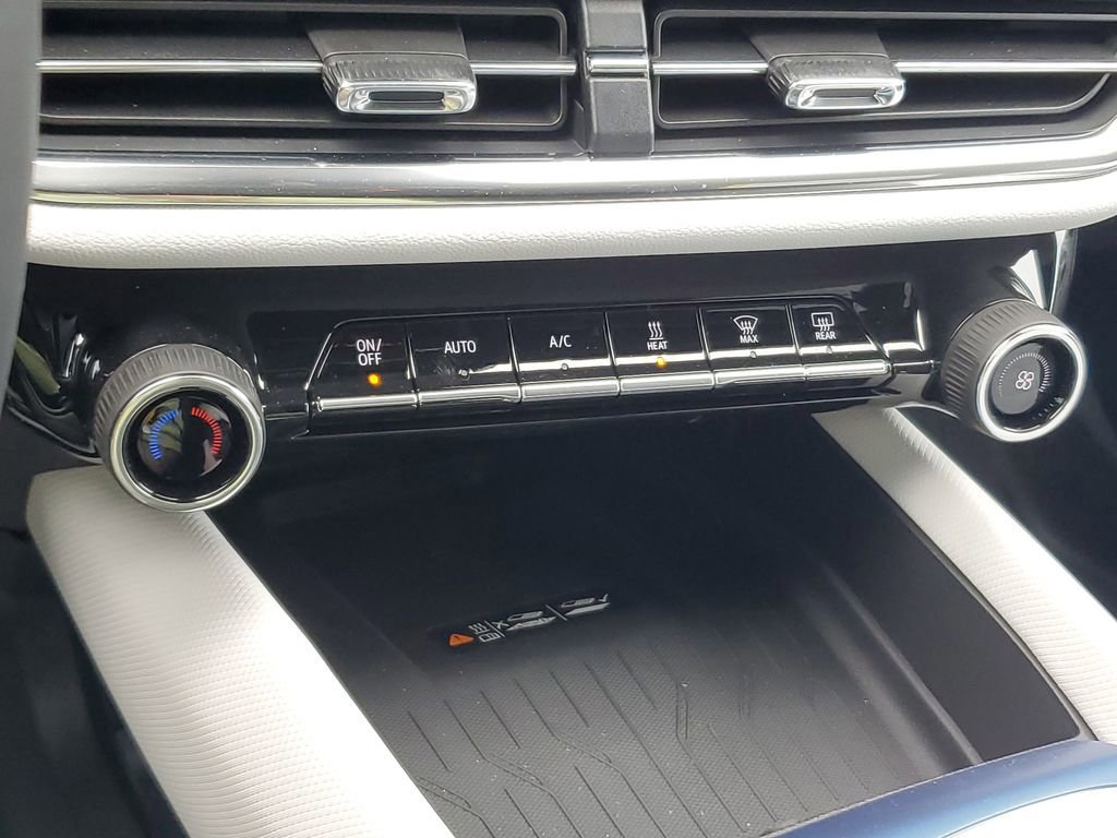 2026 Chevrolet Equinox EV 2LT - Photo 26