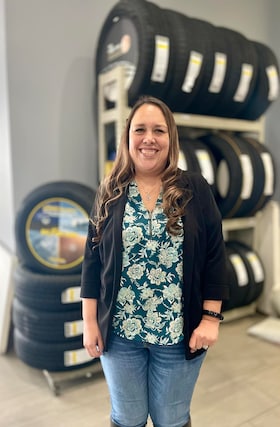 Staff member ANGELA SCHAFER from ID_f33a0358cd12