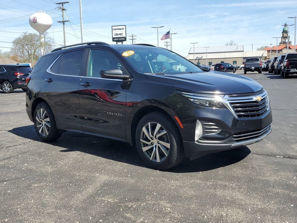 Used 2022 Chevrolet Equinox LT with VIN 3GNAXUEV6NL257998 for sale in Paw, MI