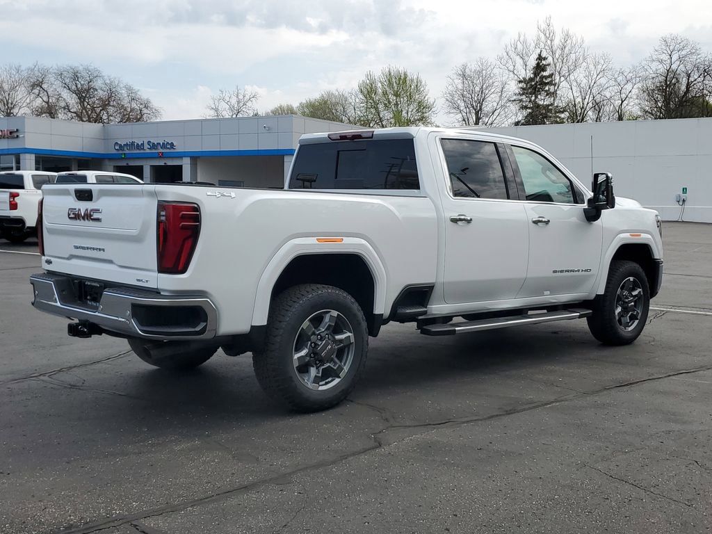 2025 Gmc Sierra 2500 SLT photo 3