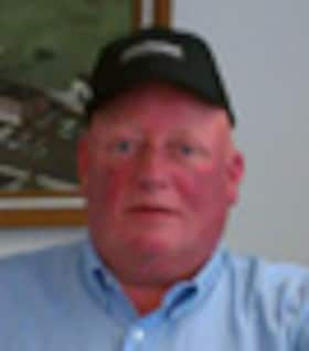 Staff member Steve Tapper from ID_d3f36a14c2df