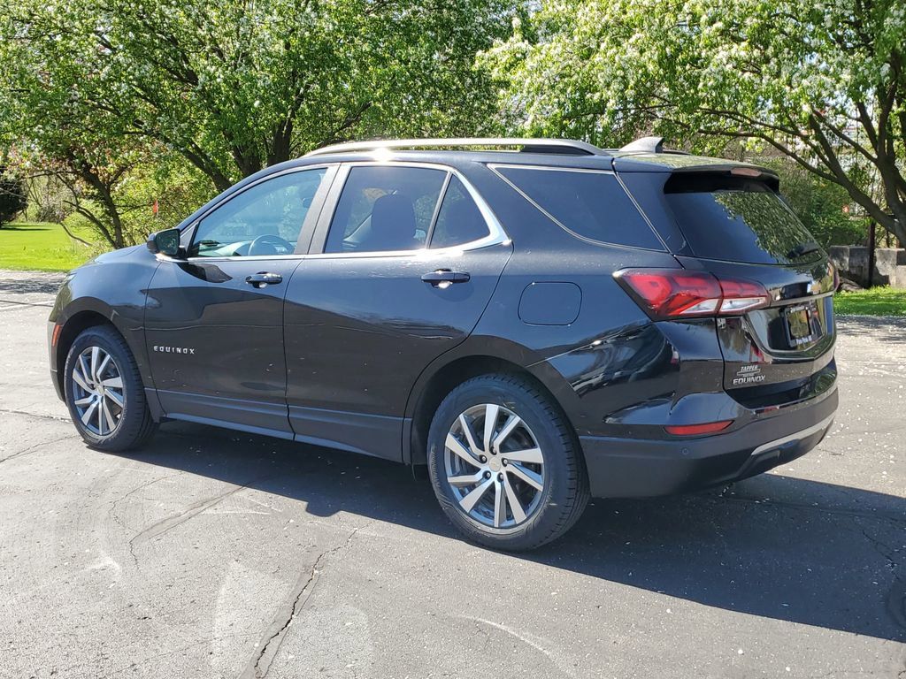 2022 Chevrolet Equinox LT photo 4