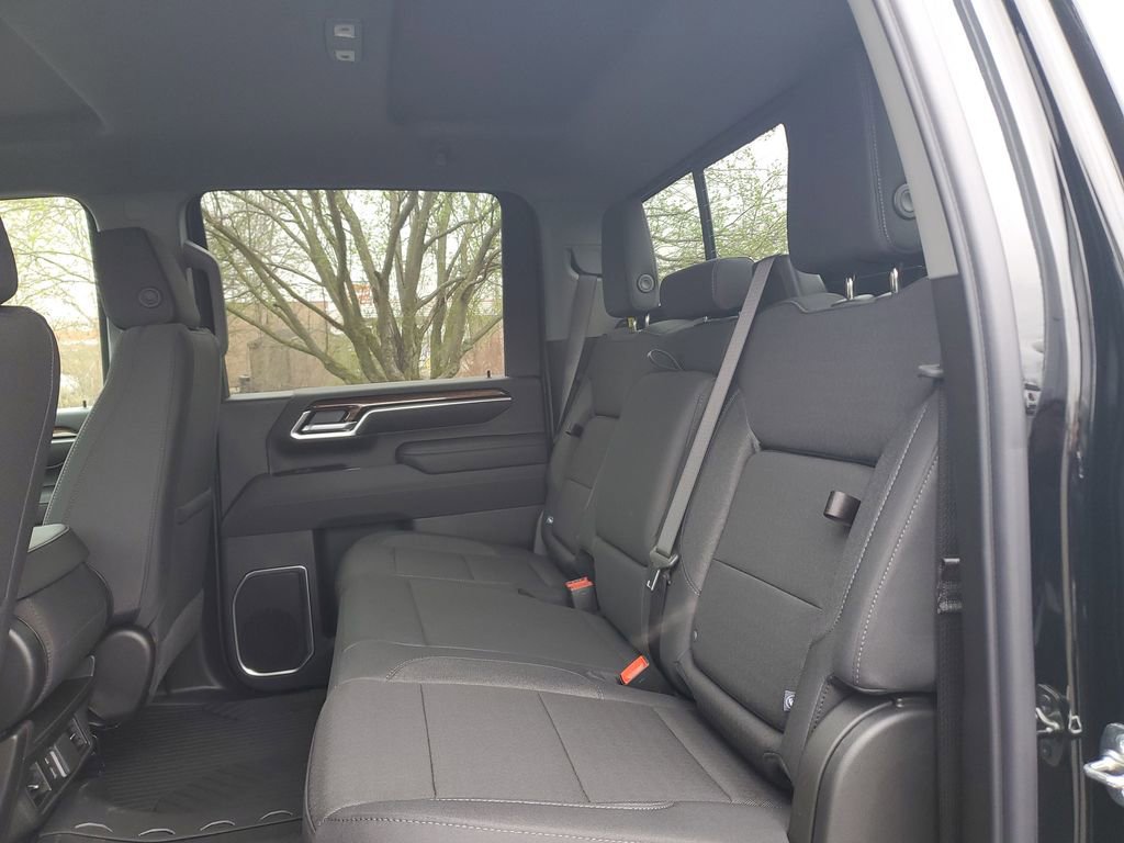 2026 Chevrolet Silverado 2500 HD LT - Photo 9