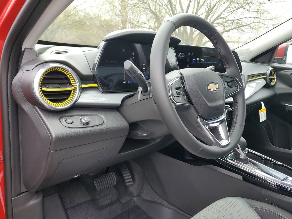 2026 Chevrolet Trax LT - Photo 15