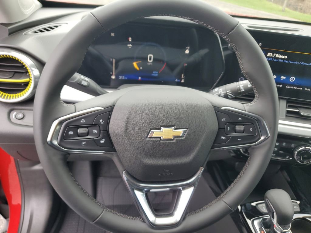 2026 Chevrolet Trax LT - Photo 17
