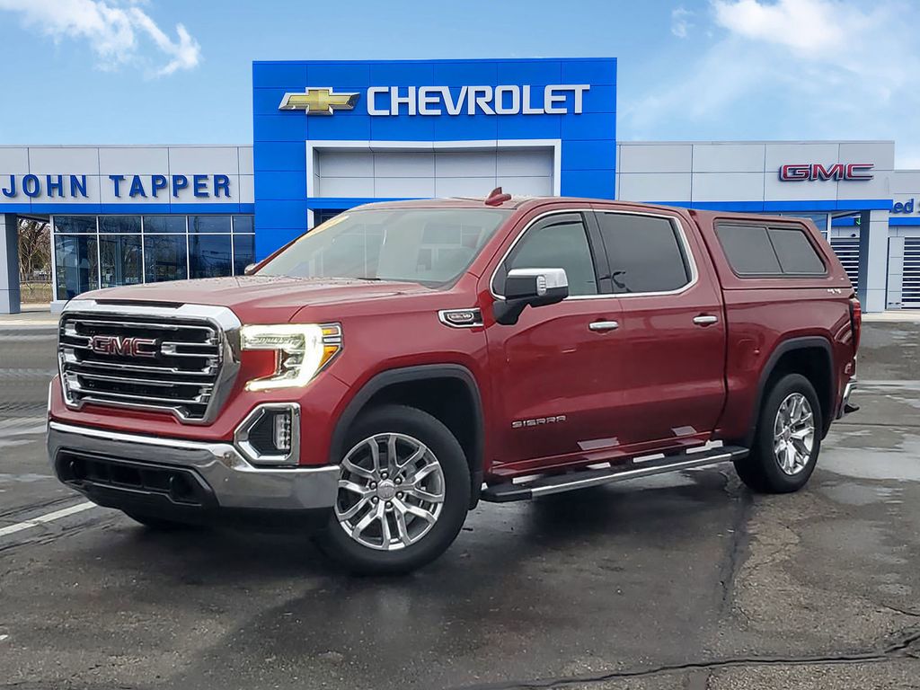2021 GMC Sierra SLT's photo
