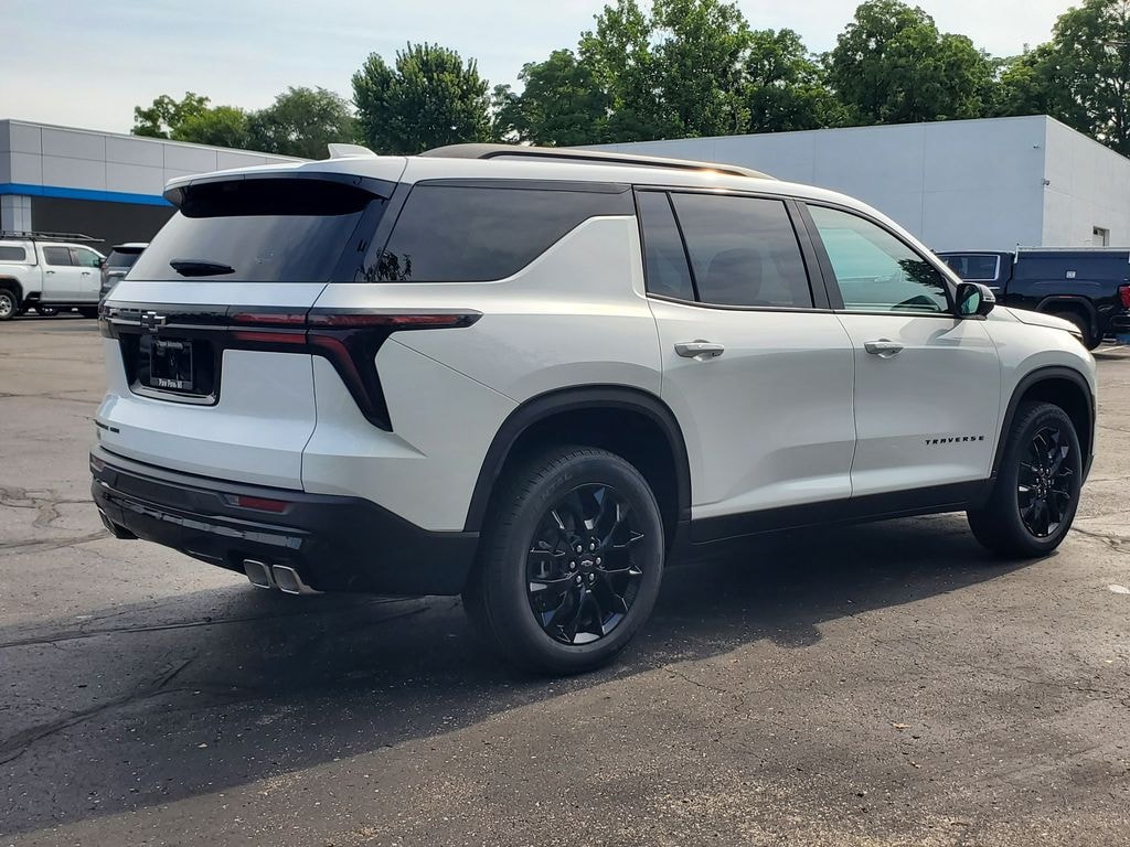 New 2026 Chevrolet Traverse LT SUV
