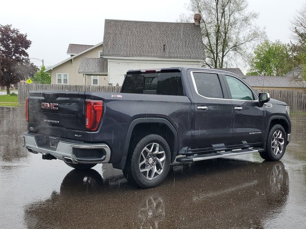 Used 2022 GMC Sierra 1500 SLT Truck