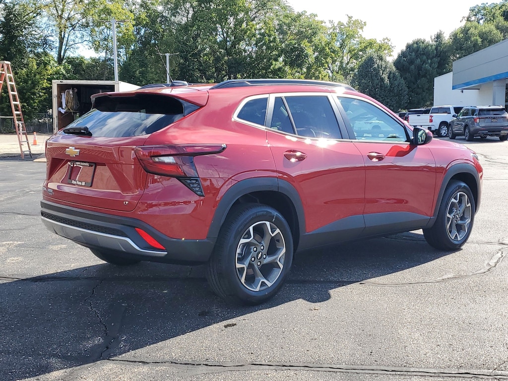 New 2026 Chevrolet Trax LT SUV