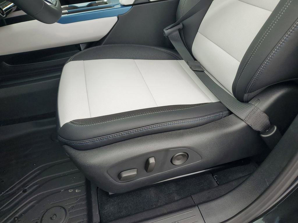 2026 Chevrolet Equinox EV 2LT - Photo 14