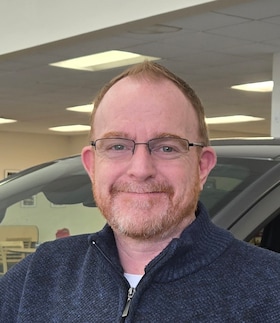 Staff member Mark Mashburn from ID_5c1e7a5b34c5