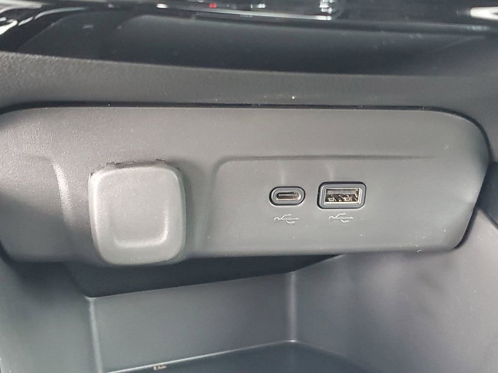 2026 Chevrolet Trax LT - Photo 24