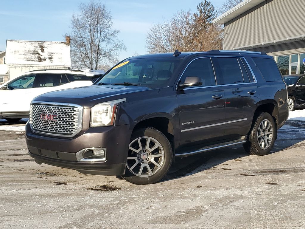 2016 GMC Yukon Denali's photo