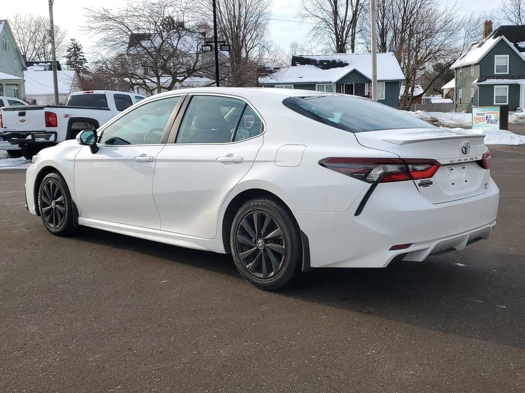 Used 2021 Toyota Camry SE