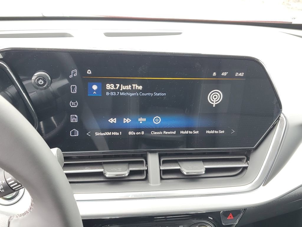 2026 Chevrolet Trax LT - Photo 21