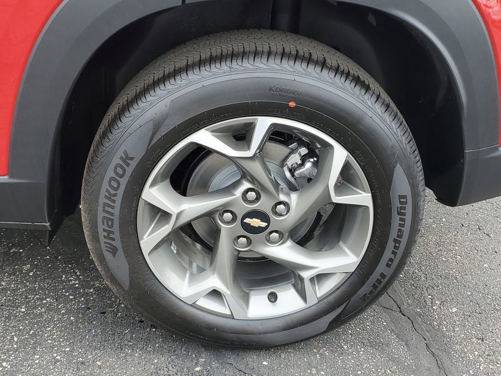 2026 Chevrolet Trax LT - Photo 6