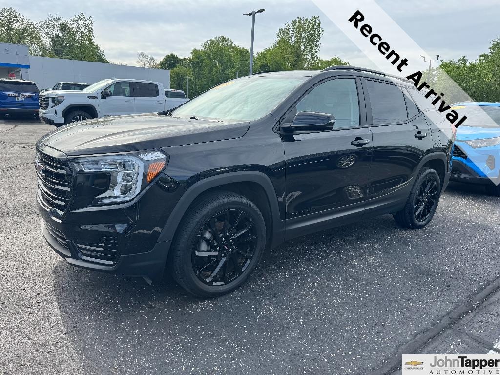 Used 2024 GMC Terrain SLE SUV