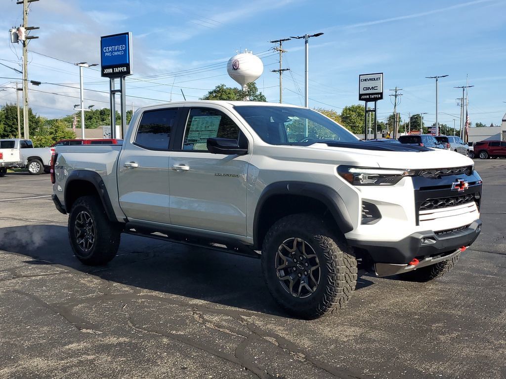 2026 Chevrolet Colorado ZR2 photo 2