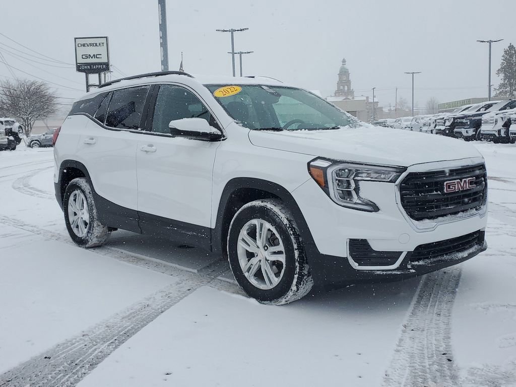 Used 2022 GMC Terrain SLE SUV