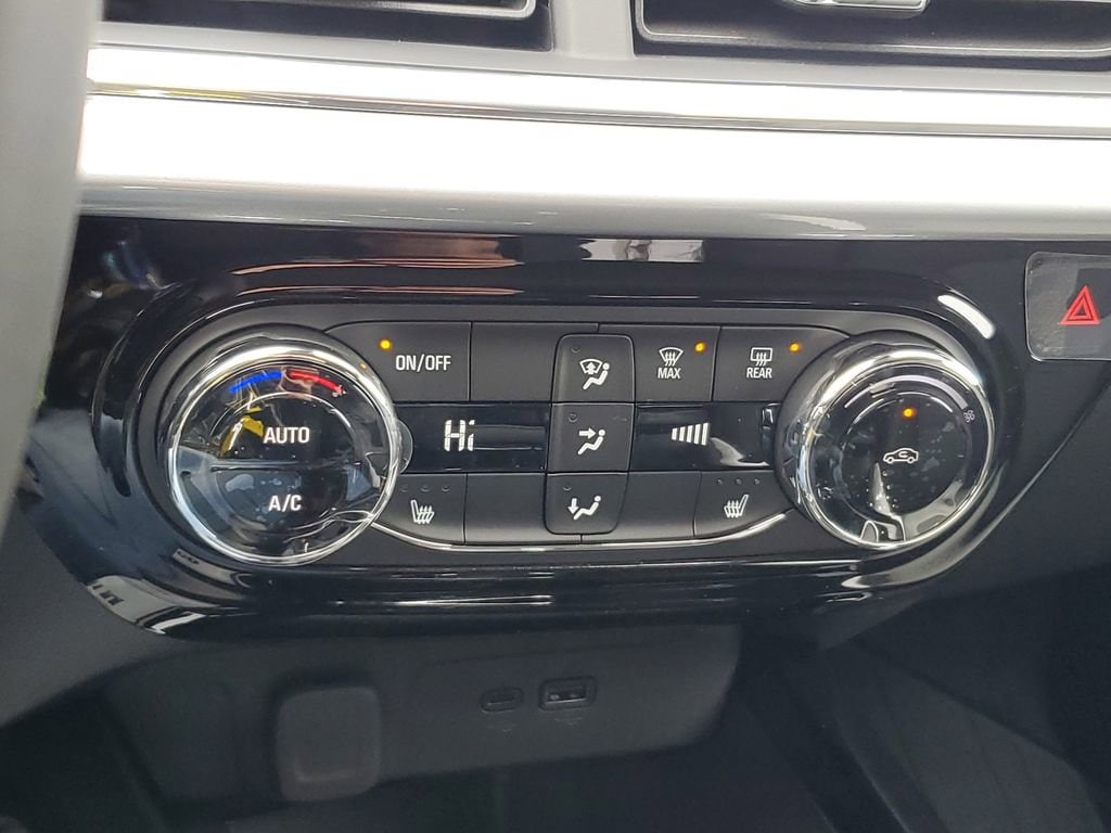 2026 Chevrolet Trax LT - Photo 29